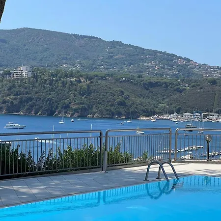 Apartment Free Parking Pool With A Sea View