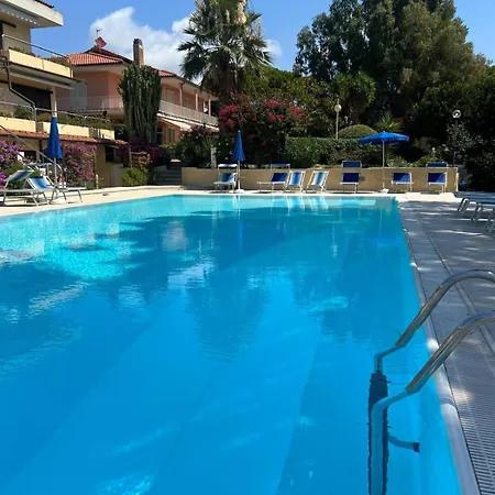 Apartment Free Parking Pool With A Sea View Porto Azzurro