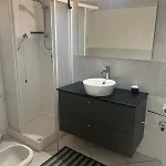 Free Parking Pool With A Sea View *