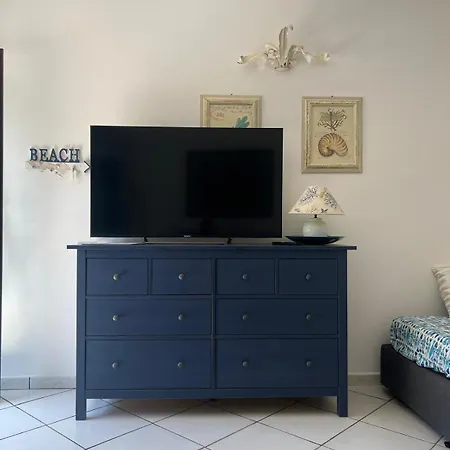 Free Parking Pool With A Sea View 아파트 *